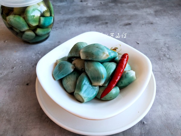 臘八蒜的做法-酸甜味腌菜譜-易網健康養生網 臘八蒜的做法-酸甜味腌菜譜