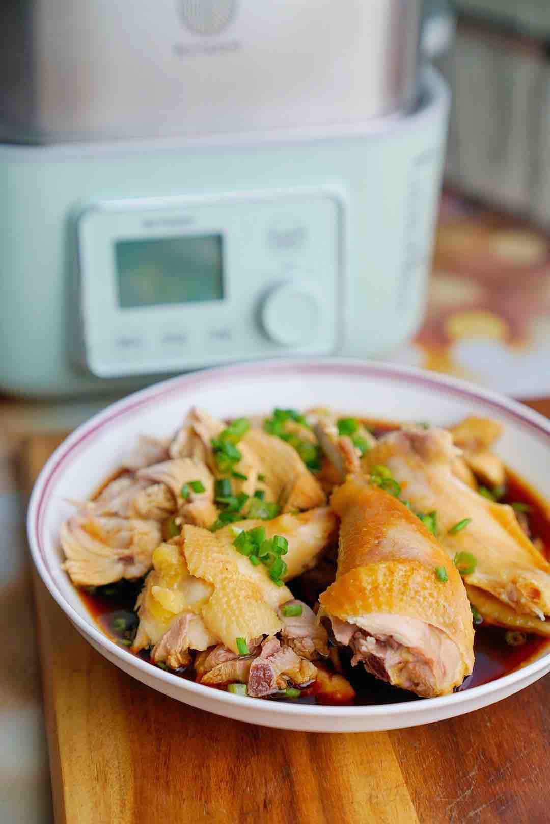大吉大利,今天我們吃雞,醬油蒸雞健康又簡單的做法-家常味蒸菜譜-易網健康養生網 大吉大利,今天我們吃雞,醬油蒸雞健康又簡單的做法-家常味蒸菜譜
