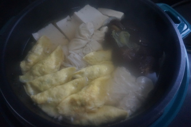 除夕餐桌上最后一道菜品——全家福,有它就圓滿了的做法-咸鮮味煮菜譜-易網健康養生網 除夕餐桌上最后一道菜品——全家福,有它就圓滿了的做法-咸鮮味煮菜譜