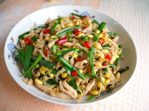 韭菜豆芽雞絲的做法-家常味炒菜譜-易網(wǎng)健康養(yǎng)生網(wǎng) 韭菜豆芽雞絲的做法-家常味炒菜譜