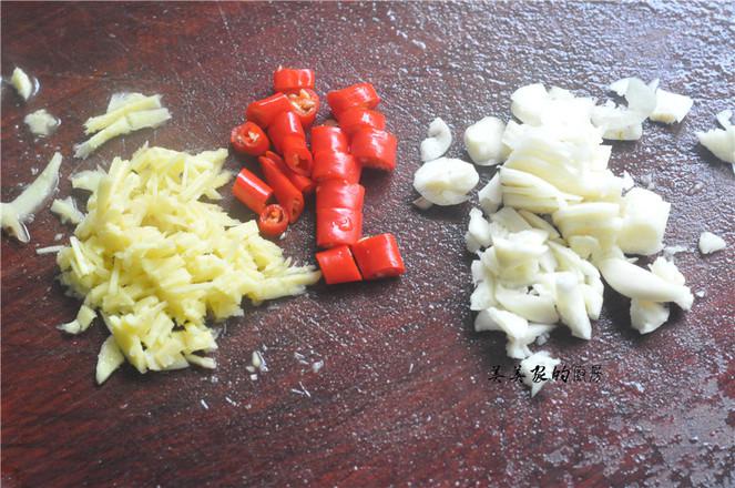 魚的做法這么多,我獨愛酸菜魚,湯鮮肉嫩,比水煮魚片更營養!的做法-酸辣味煮菜譜-易網健康養生網 魚的做法這么多,我獨愛酸菜魚,湯鮮肉嫩,比水煮魚片更營養!的做法-酸辣味煮菜譜