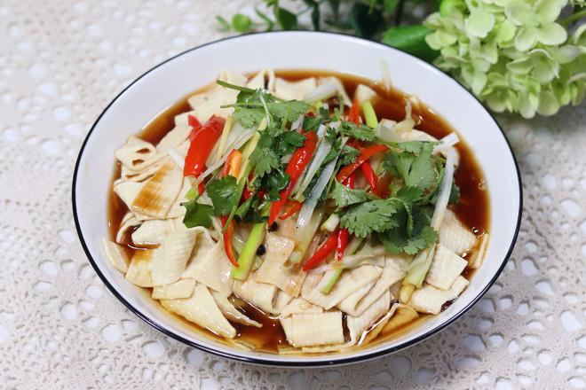 沖油豆腐皮的做法-家常味煮菜譜-易網健康養(yǎng)生網 沖油豆腐皮的做法-家常味煮菜譜