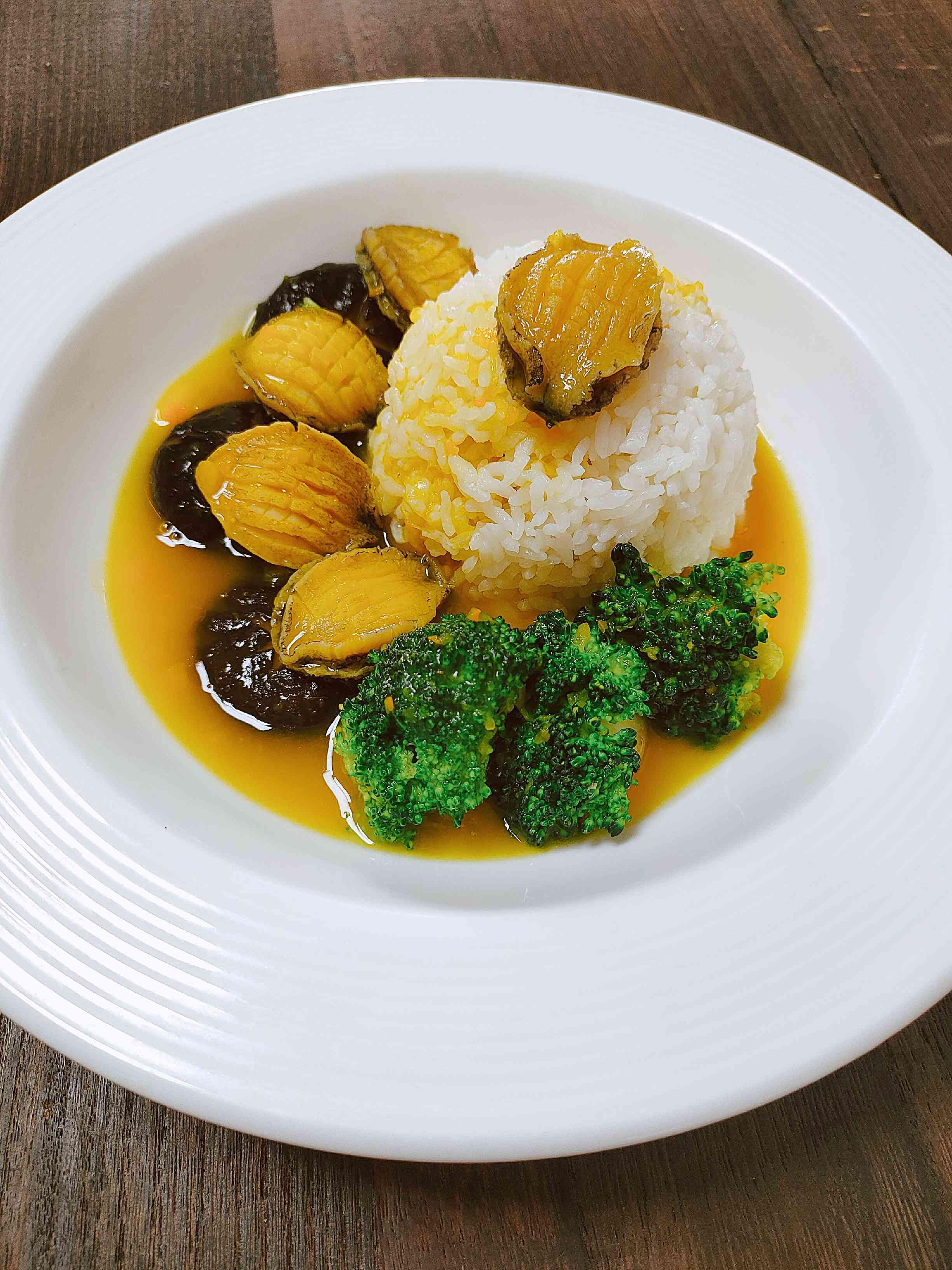 鮑魚撈飯的做法-咸鮮味煮菜譜-易網健康養生網 鮑魚撈飯的做法-咸鮮味煮菜譜