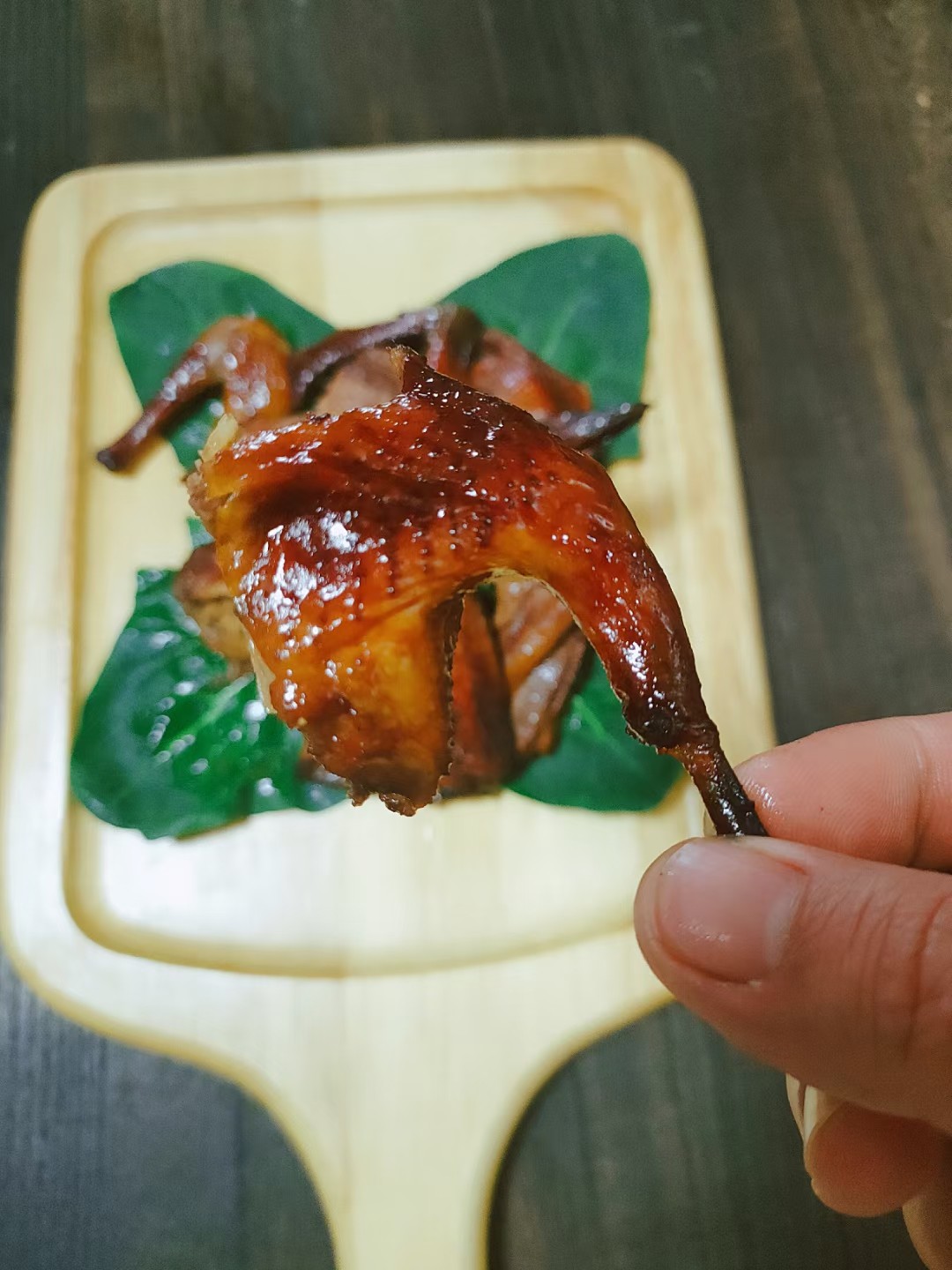 烤乳鴿的做法-家常味烤菜譜-易網(wǎng)健康養(yǎng)生網(wǎng) 烤乳鴿的做法-家常味烤菜譜