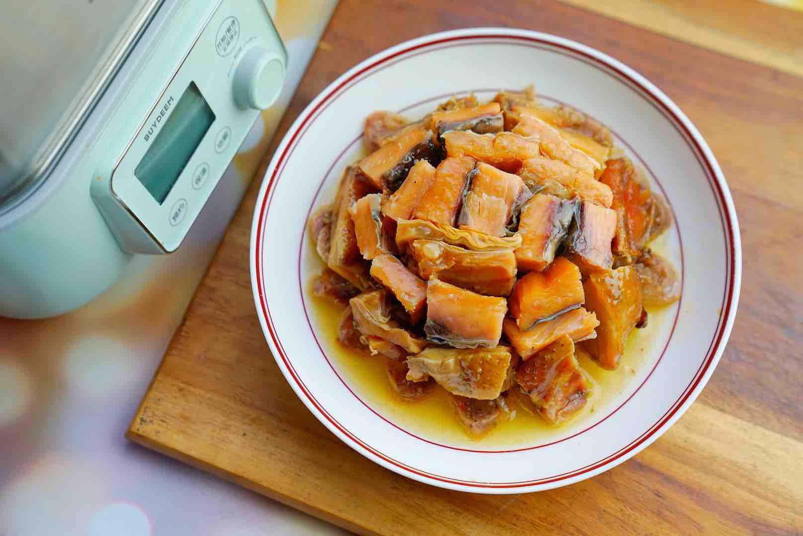 臘味合蒸老家專屬的年味,娃爸邊吃邊感慨的做法-家常味蒸菜譜-易網(wǎng)健康養(yǎng)生網(wǎng) 臘味合蒸老家專屬的年味,娃爸邊吃邊感慨的做法-家常味蒸菜譜