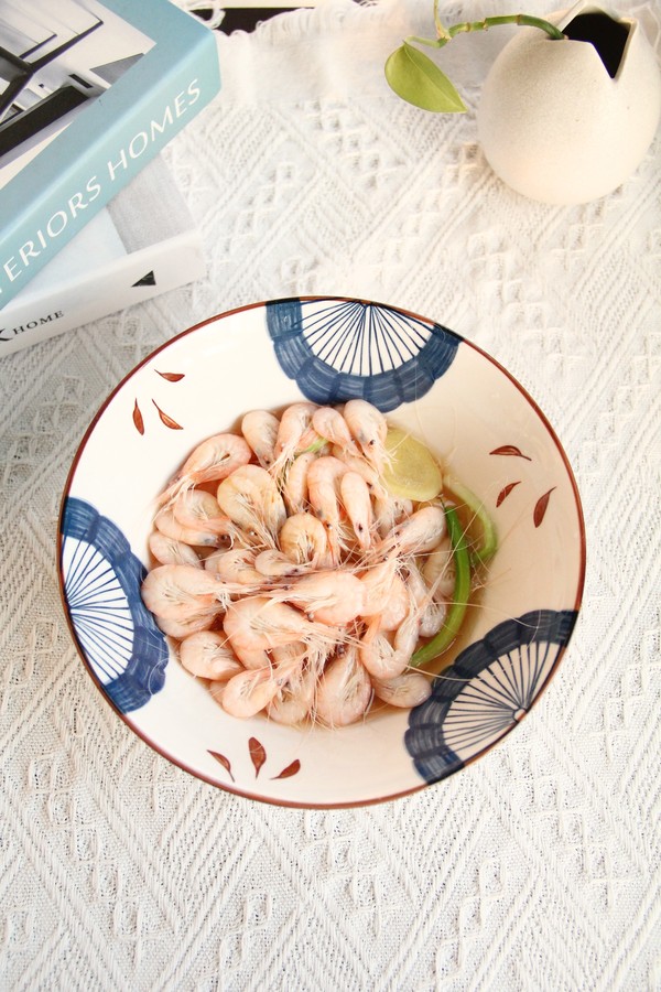 鮮嫩白灼蝦的做法-咸鮮味灼菜譜-易網(wǎng)健康養(yǎng)生網(wǎng) 鮮嫩白灼蝦的做法-咸鮮味灼菜譜