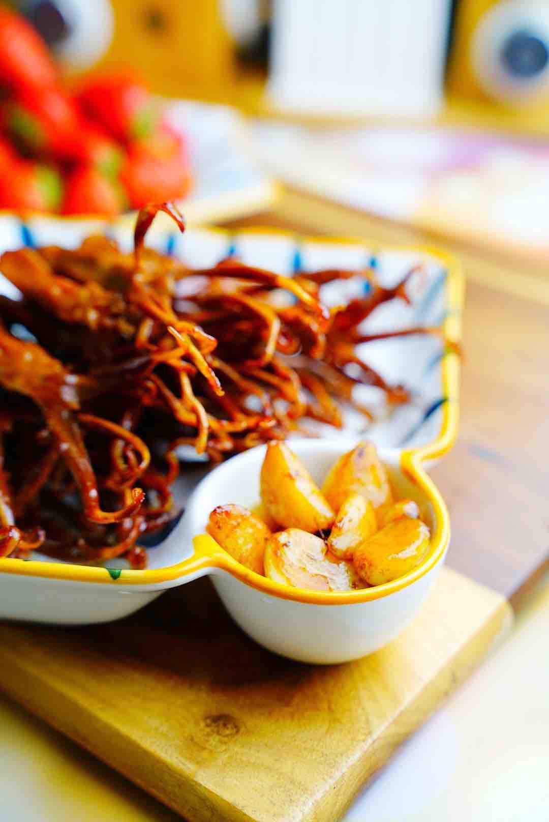 按孩子的要求，來個全新的鴨舌小吃的做法-家常味燒菜譜