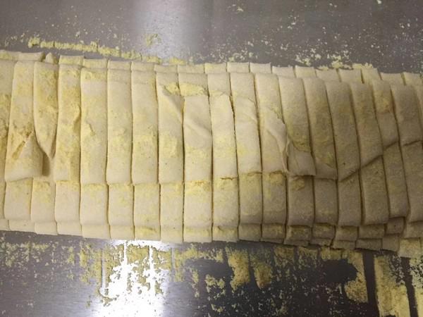 雪菜肉丁手搟面的做法-咸鮮味煮菜譜-易網(wǎng)健康養(yǎng)生網(wǎng) 雪菜肉丁手搟面的做法-咸鮮味煮菜譜