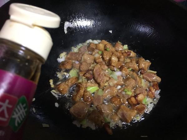 雪菜肉丁手搟面的做法-咸鮮味煮菜譜-易網(wǎng)健康養(yǎng)生網(wǎng) 雪菜肉丁手搟面的做法-咸鮮味煮菜譜