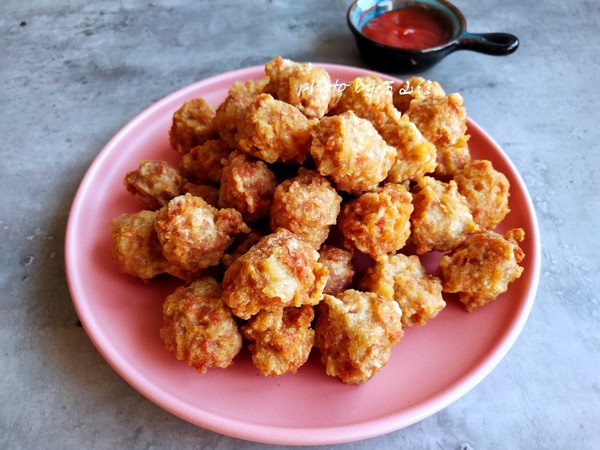 干炸丸子的做法-家常味炸菜譜-易網健康養生網 干炸丸子的做法-家常味炸菜譜