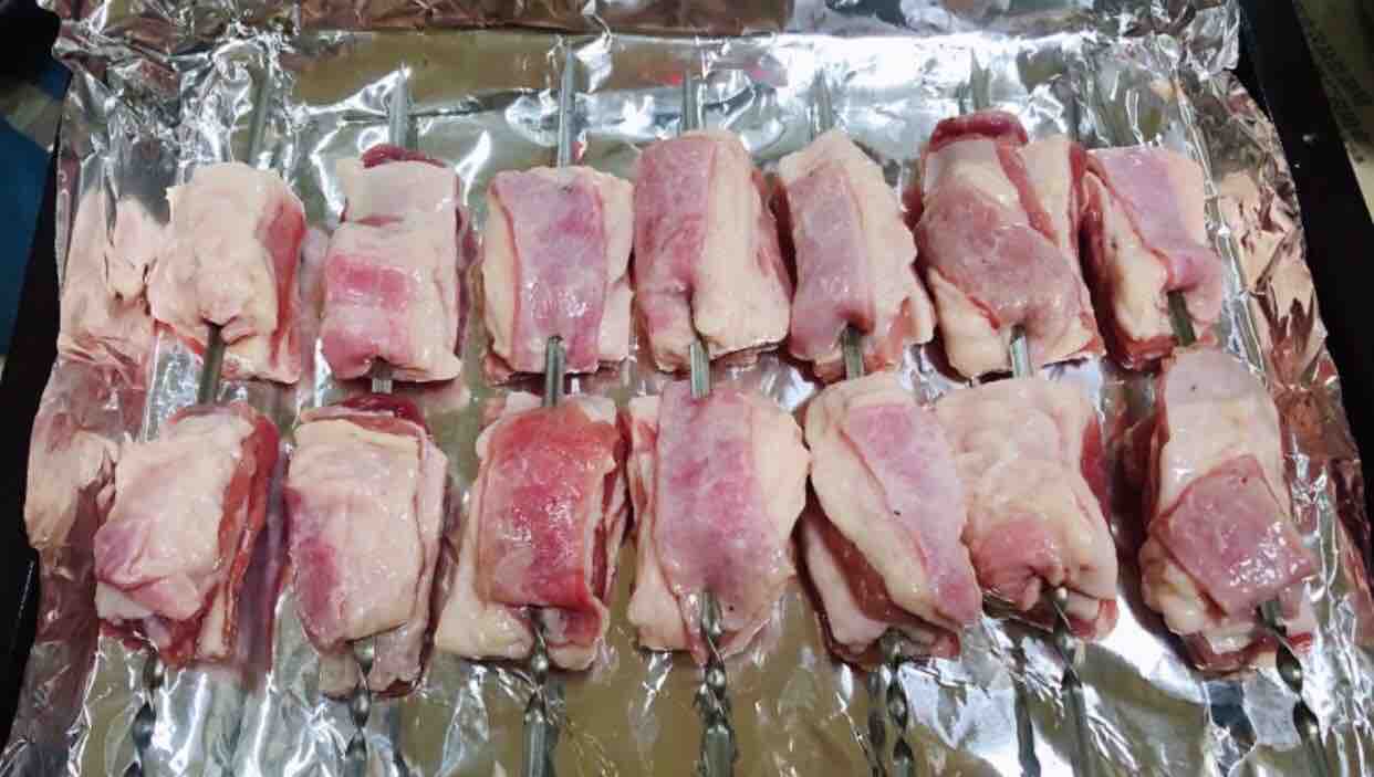 烤羊排的做法-香辣味烤菜譜-易網健康養生網 烤羊排的做法-香辣味烤菜譜