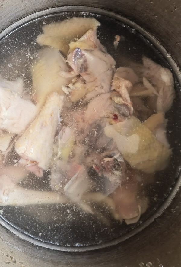 椰子水燉雞湯的做法-果味燉菜譜