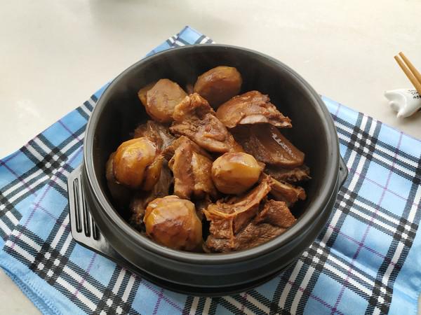 年菜必不可少の栗子燒板鴨，新的一年事業(yè)順心就吃它的做法-咸鮮味燉菜譜