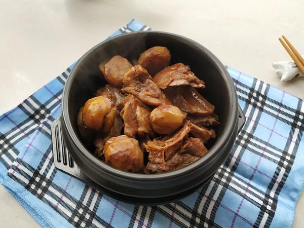 年菜必不可少の栗子燒板鴨，新的一年事業(yè)順心就吃它的做法-咸鮮味燉菜譜