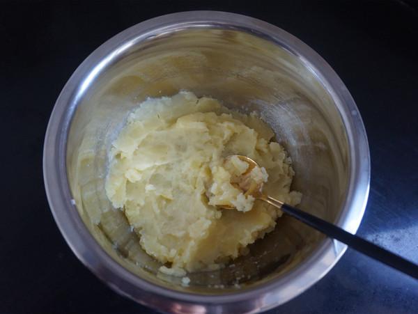 薺菜炒土豆疙瘩的做法-家常味炒菜譜