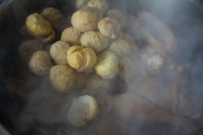 不用濃油赤醬也可以很下飯紅燒栗子雞的做法-家常味燉菜譜