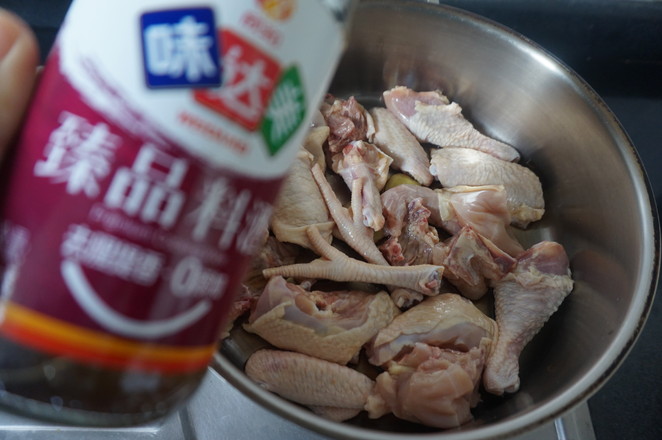 不用濃油赤醬也可以很下飯紅燒栗子雞的做法-家常味燉菜譜