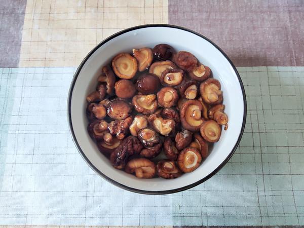 電飯煲臘肉燜飯的做法-其它口味煮菜譜