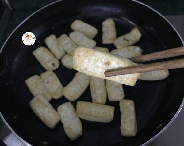 泰式甜辣豆腐的做法-酸甜味煎菜譜