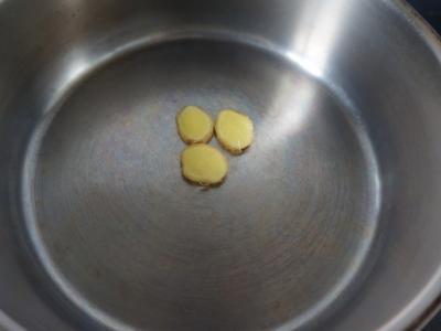 不用濃油赤醬也可以很下飯紅燒栗子雞的做法-家常味燉菜譜