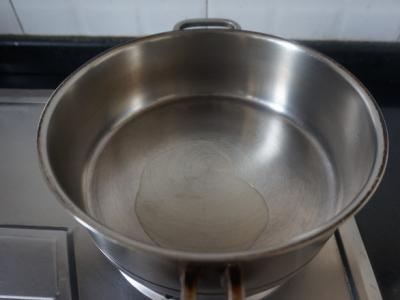 西芹木耳炒肉片的做法-醬香味炒菜譜