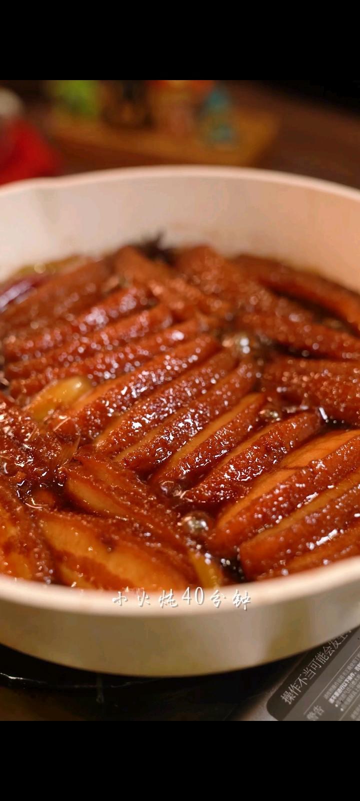 家常版扣肉，軟糯不膩，廚房小白也能輕松的做法-家常味燜菜譜