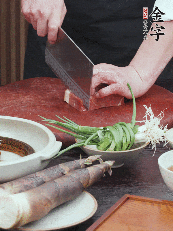 火腿黃鱔春筍煲的做法-咸鮮味煲菜譜