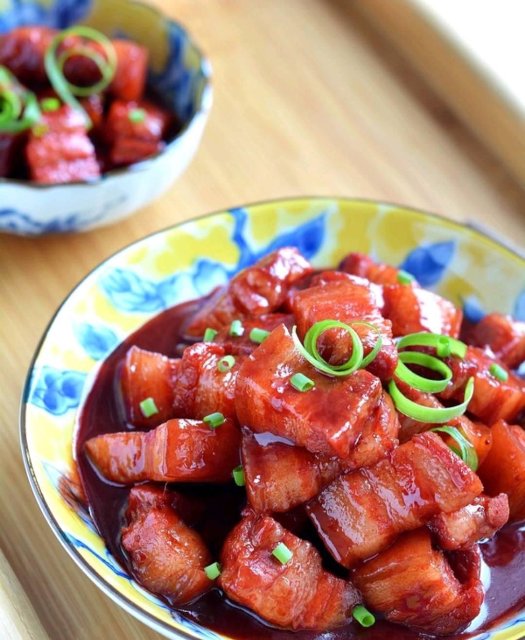 無油腐乳紅燒肉的做法-咸鮮味燉菜譜