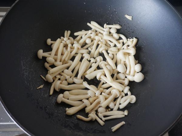 賽螃蟹的做法-酸甜味炒菜譜