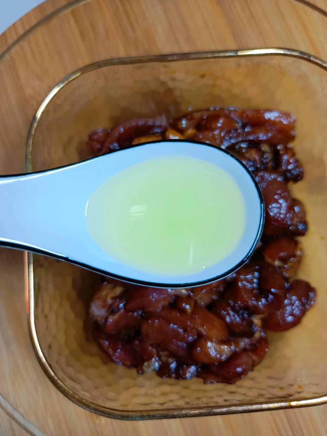 家常芹菜炒肉的做法-家常味炒菜譜