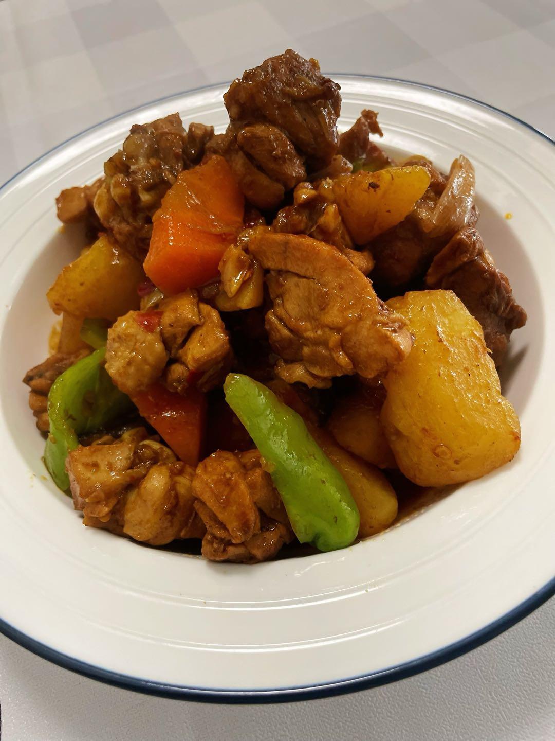 紅燜雞塊的做法-咸鮮味燜菜譜