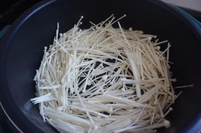 炒素三菌的做法-家常味炒菜譜