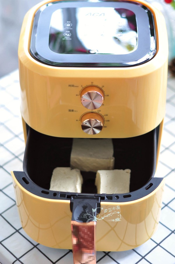 鮮味黃金豆腐盒的做法-咸鮮味烤菜譜