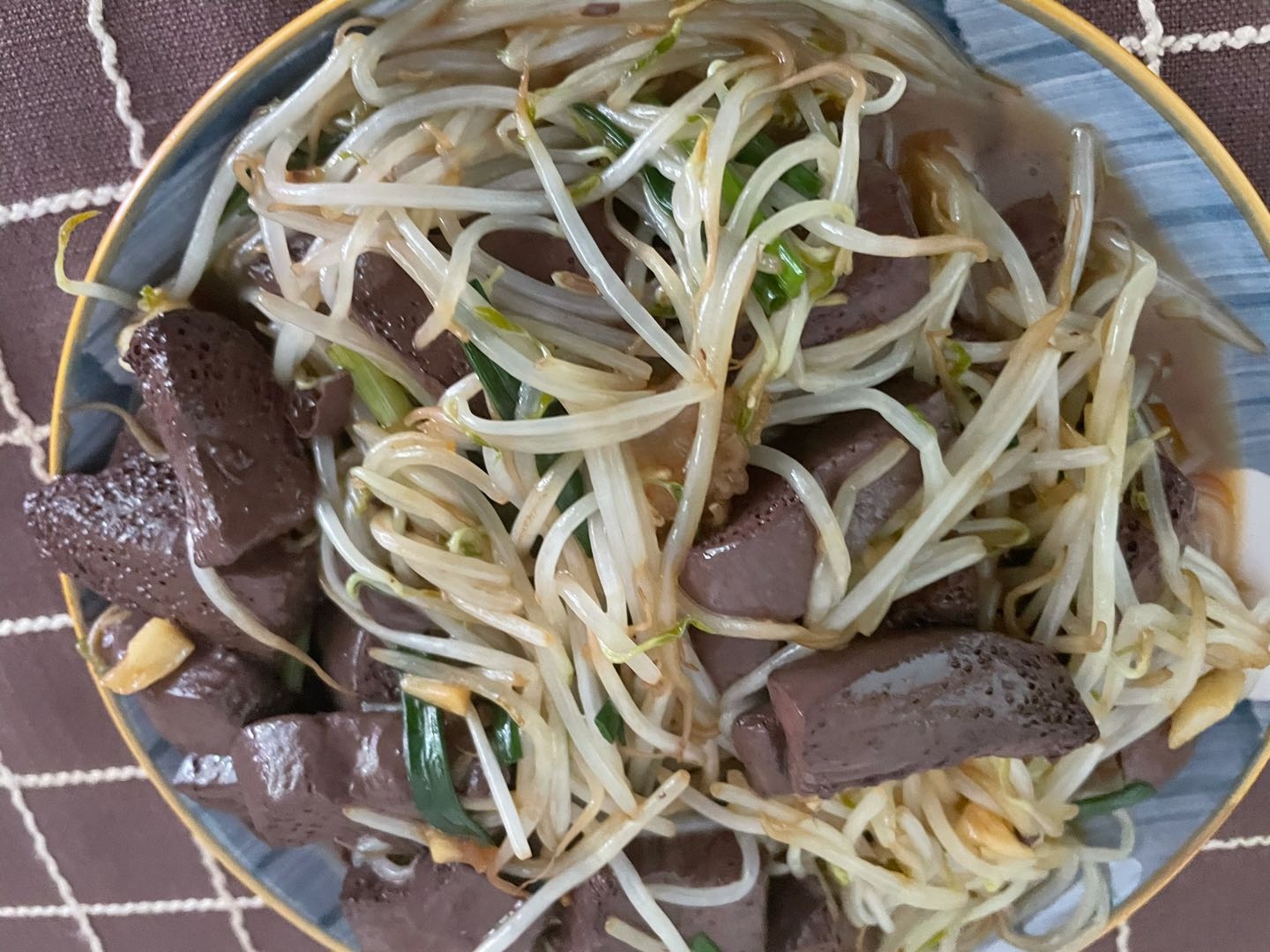 炒豬血的做法-咸鮮味炒菜譜