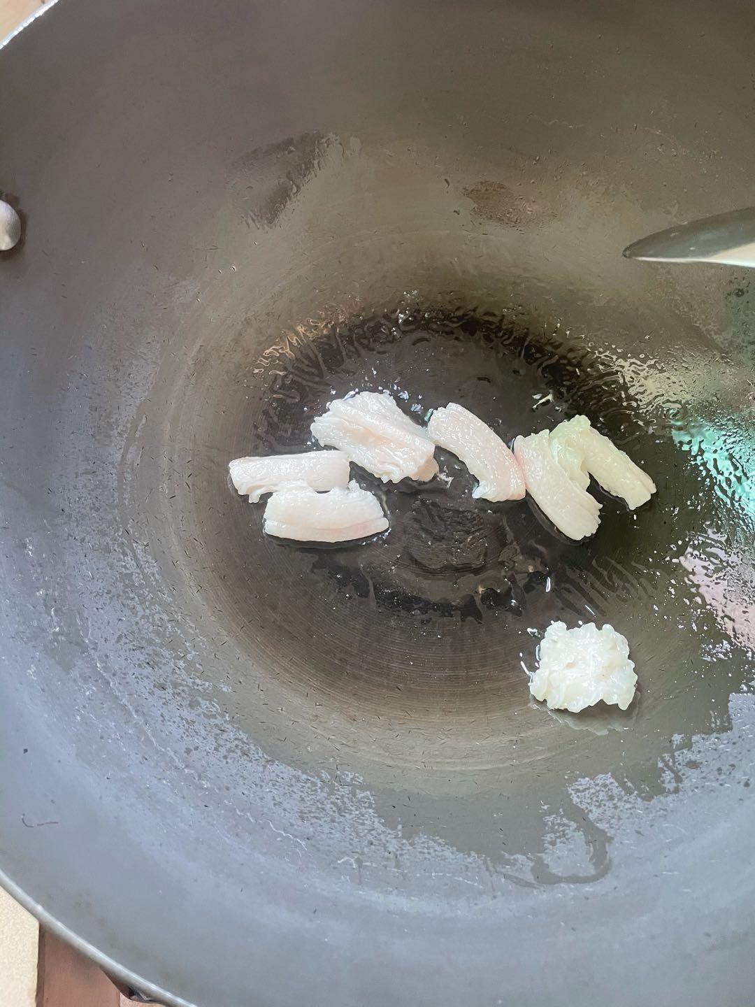 炒豬血的做法-咸鮮味炒菜譜