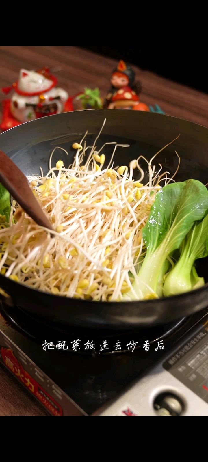 經典川菜毛血旺，應該沒人不愛吧的做法-香辣味煮菜譜