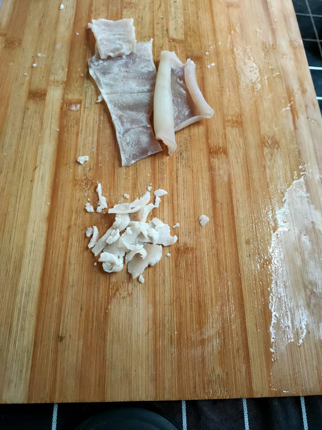 豬皮凍的做法-家常味拌菜譜