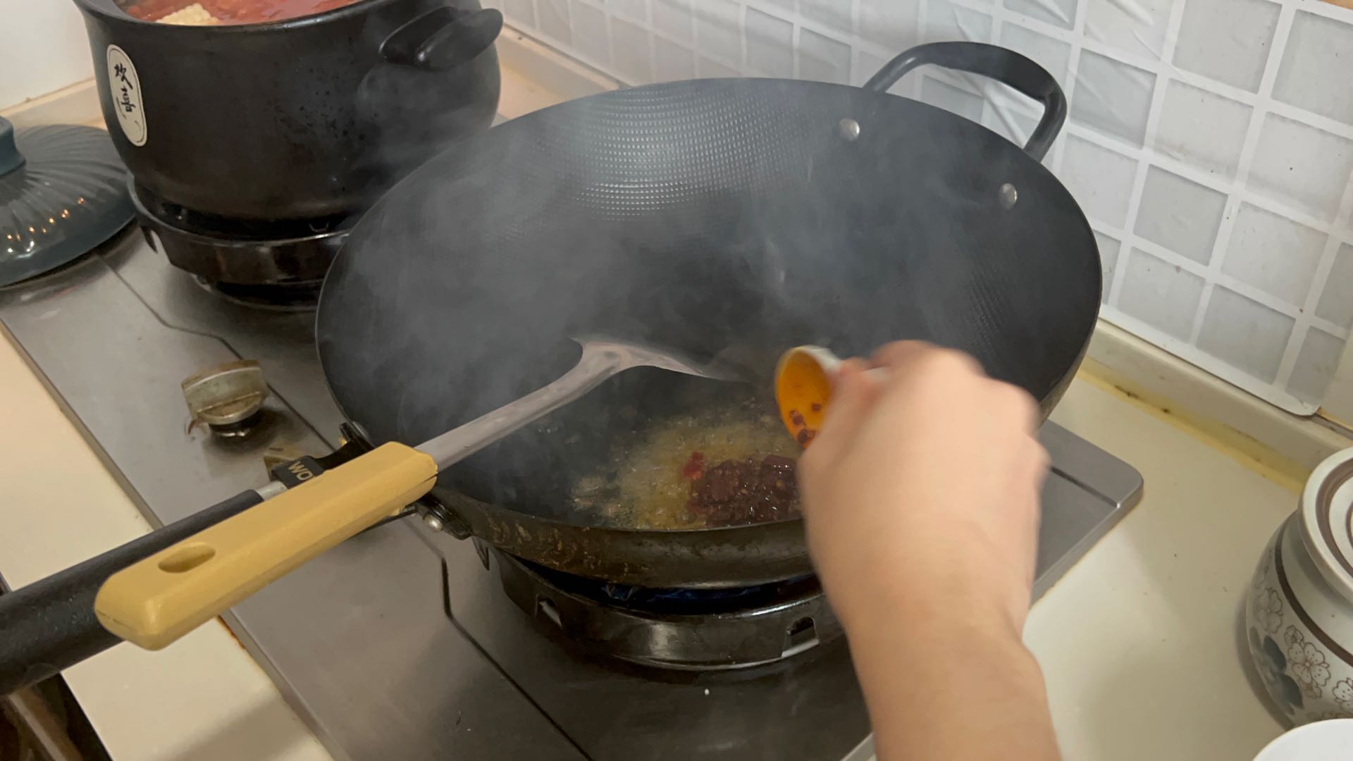 回鍋肉的做法-豆瓣味炒菜譜