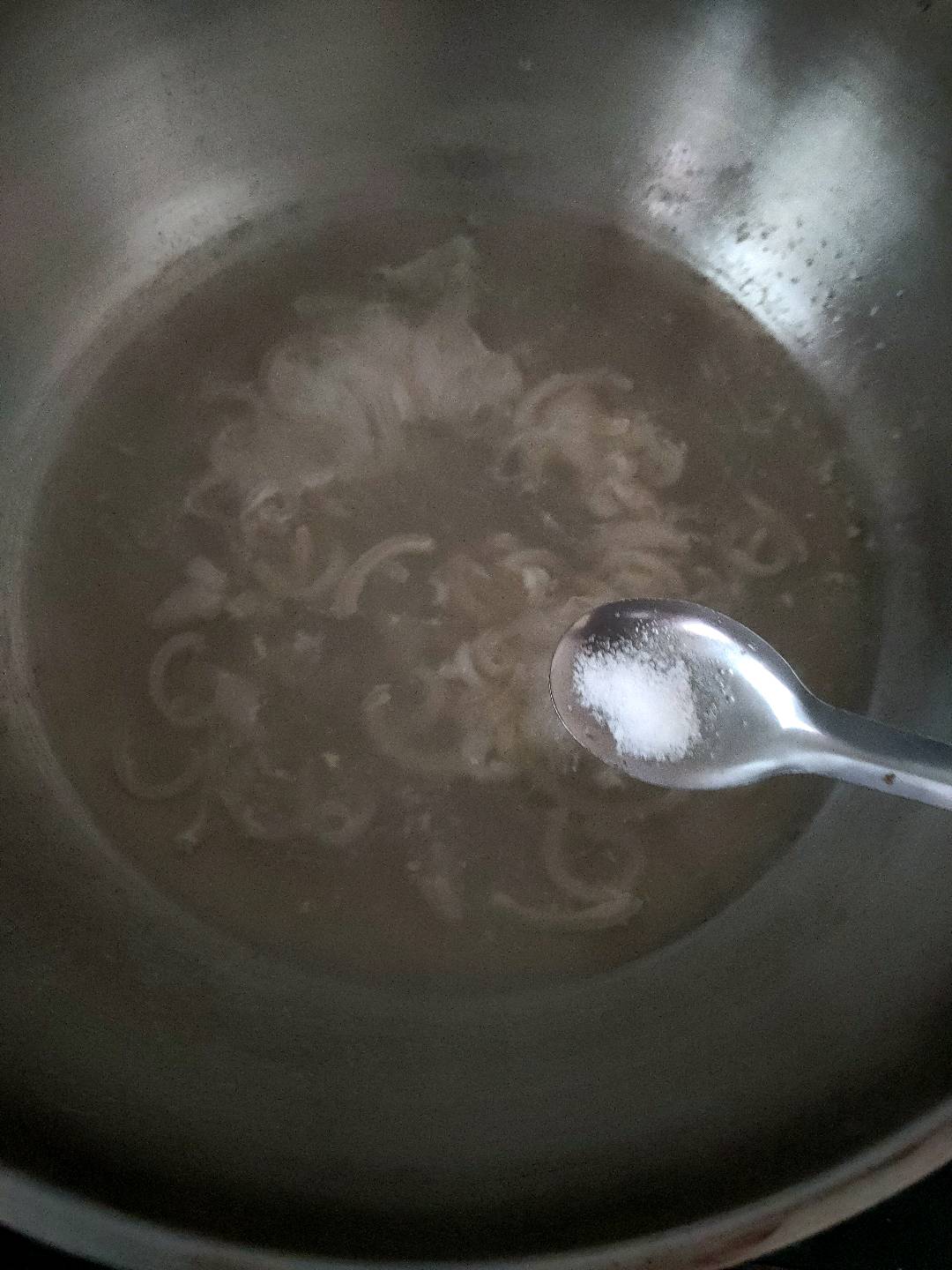 豬皮凍的做法-家常味拌菜譜