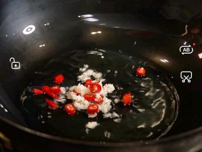 經典川菜毛血旺，應該沒人不愛吧的做法-香辣味煮菜譜