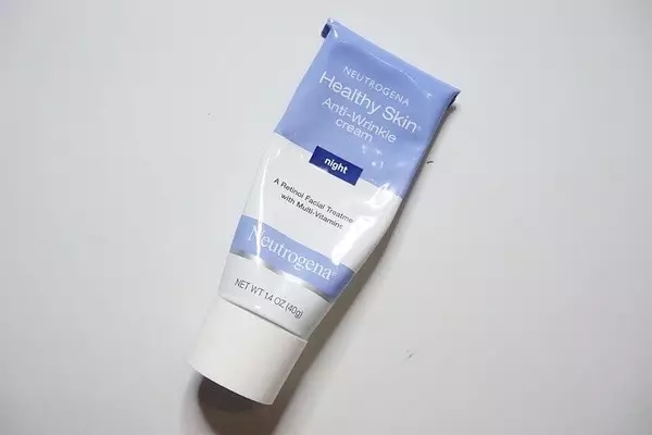  不同膚質保濕要做到潤而不膩 這些科普不得不學 