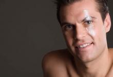 男性的眼角紋是怎么形成?該如何去除?