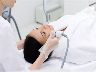 激光美容治療的好處，嫩膚、祛疤，改善問題肌膚