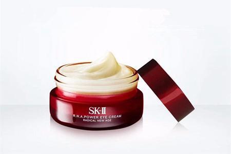 眼霜修復疲憊眼周,效果出眾的品牌排行榜-易網<a href=http://www.xllyou.com/ target=_blank class=infotextkey>健康養生</a>網 眼霜修復疲憊眼周,效果出眾的品牌排行榜