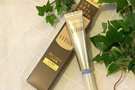 眼霜修復疲憊眼周,效果出眾的品牌排行榜-易網健康<a href=http://www.xllyou.com/jkys/ target=_blank class=infotextkey>養生</a>網 眼霜修復疲憊眼周,效果出眾的品牌排行榜