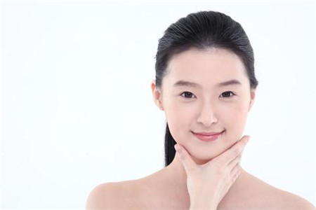 白醋可以用來洗臉護膚嗎？很多人都不知道如何正確使用它的小妙招