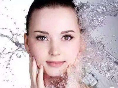 身體膚質(zhì)護理要有警覺性，兩大對策幫你搞定肌膚最佳狀態(tài)