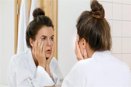 油性皮膚也會變干性皮膚？干性皮膚的原因一定要知道