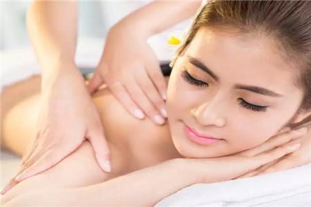 6種美白秘籍輕松應(yīng)對防曬問題，整個夏天都不怕