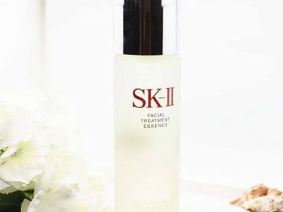 Sk2神仙水和小燈泡功效如何，保濕美白怎么使用